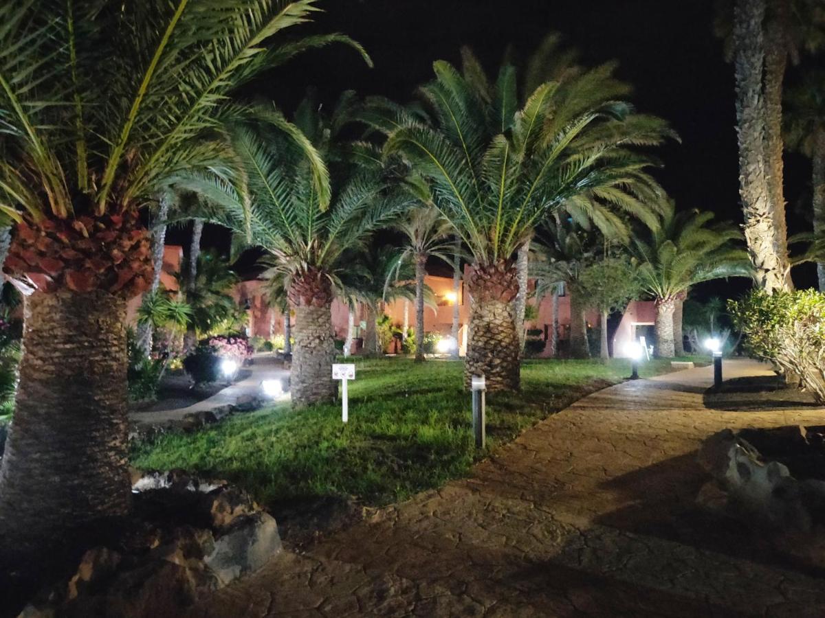 Oasis Tamarindo Poppins Pool E Terrace Apartment Corralejo Exterior photo