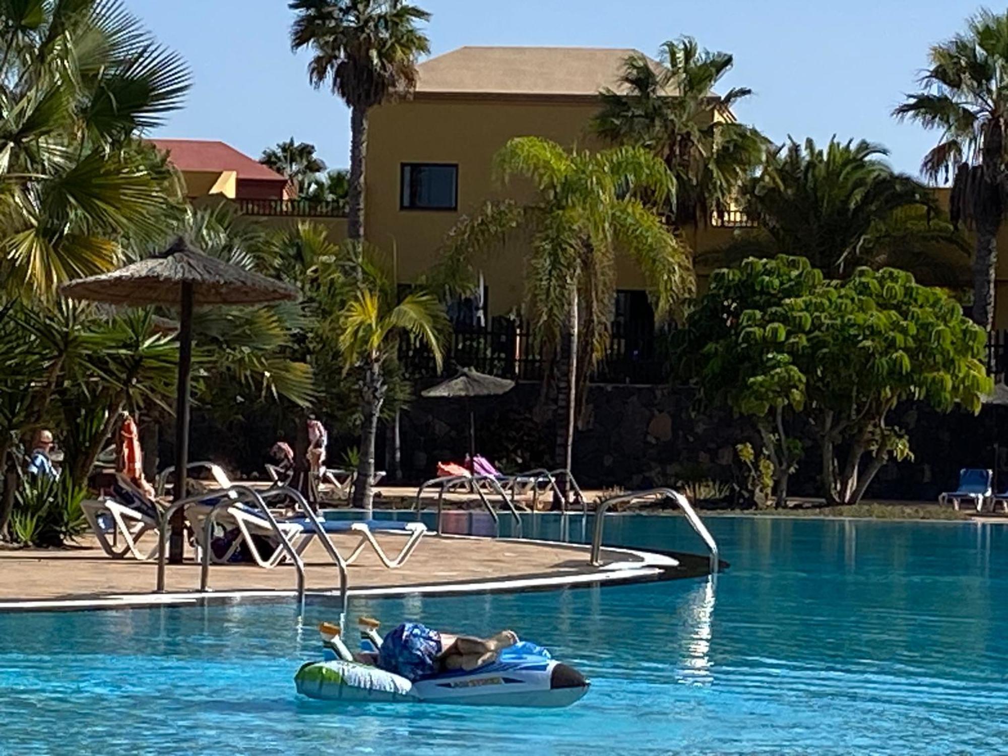 Oasis Tamarindo Poppins Pool E Terrace Apartment Corralejo Exterior photo